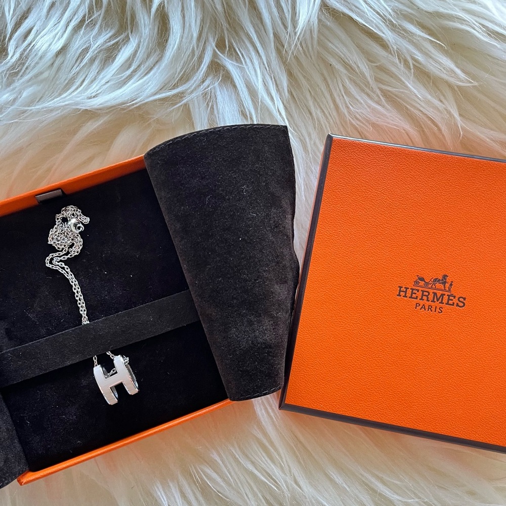 Hermès Pop H Pendant Marron Glacé (New&Authentic)